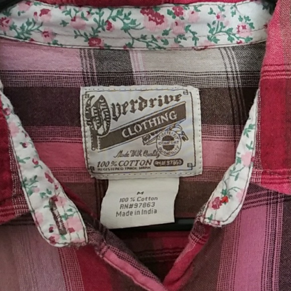 button down - Picture 2 of 3